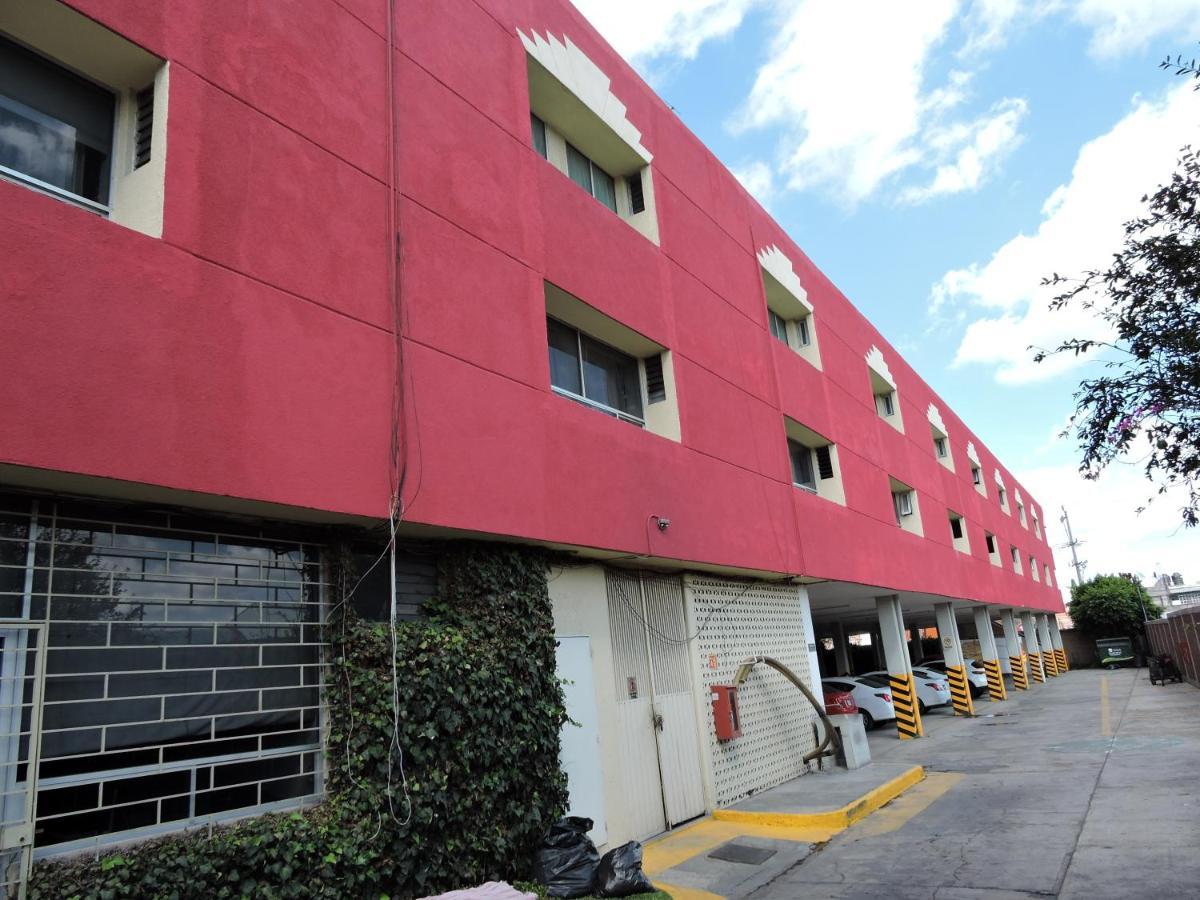 פואבלה Hotel Granada מראה חיצוני תמונה